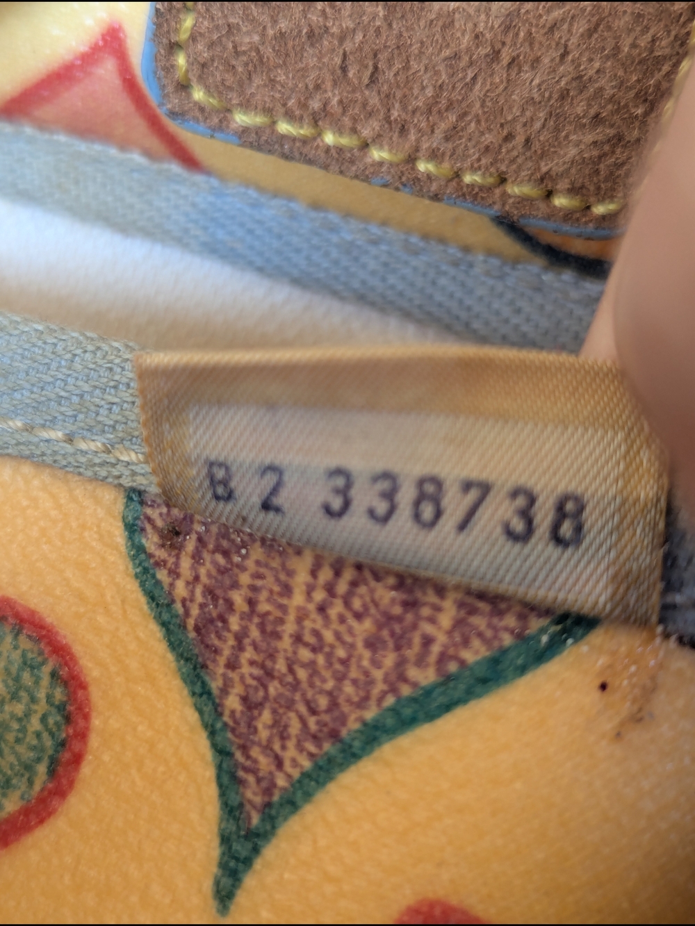 Dooney & Bourke Yellow Heart Print Satchel - Picture 11 of 11